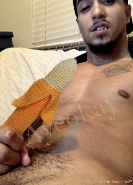 Ayeokay27 model erotic photo