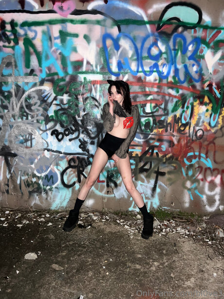 Bl0ve3 adult actress galleries