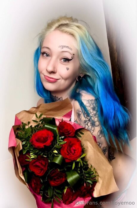 Coyemoo star exclusive pictures