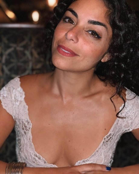 Xriss pornographic star pic