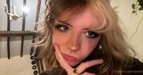 ZeeHell exclusive actress archive