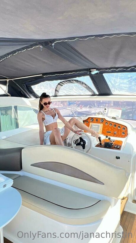 Savannahchristin pornstar perfect photo