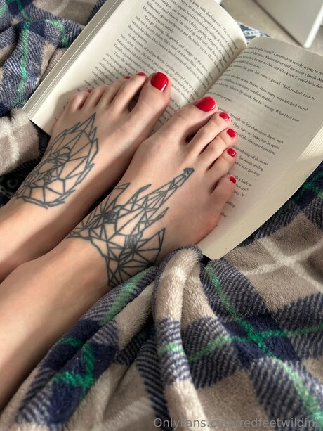 Redfeetwildink star nude archive