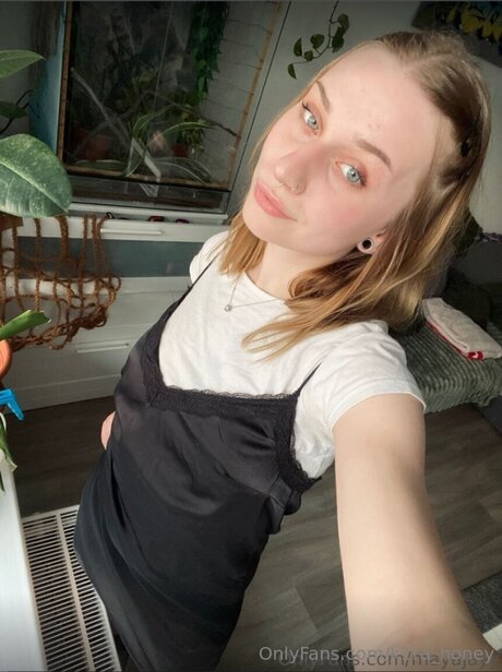 amateur wife onlyfans sexy naked img