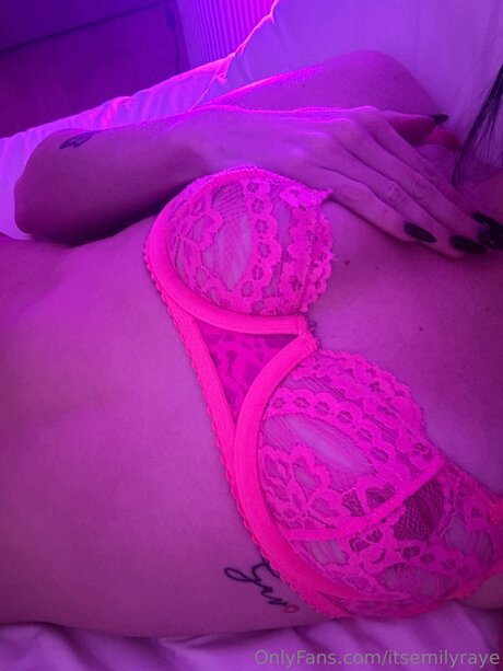 Itsemilyraye nudes star pictures