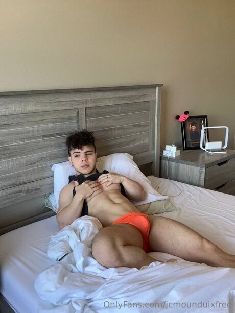 Jcmounduixfree pornstar nude photo