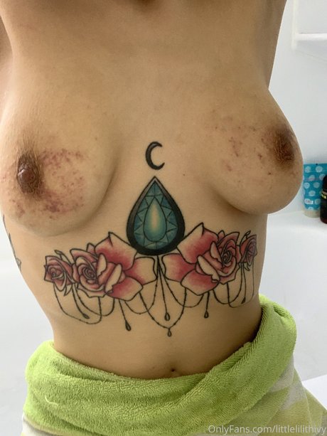 Lilith Ivy hot actress photos