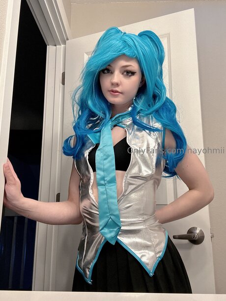 Nayohmii pornstar free image