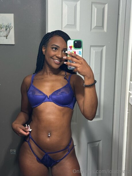 Lolatreatz model pictures