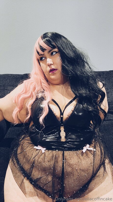 Ellacoffincake pornstar hot archive