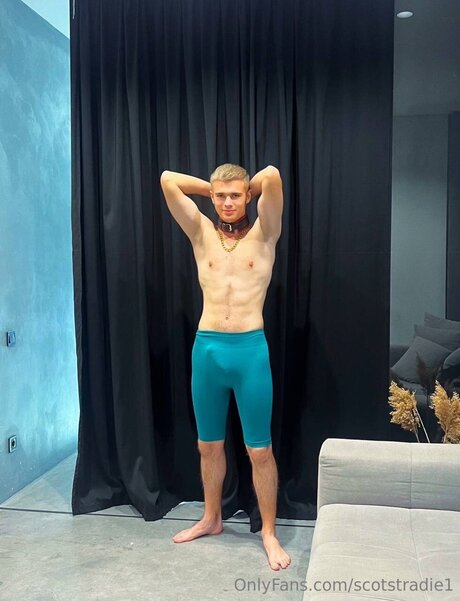 female bodybuilder onlyfans porno picture