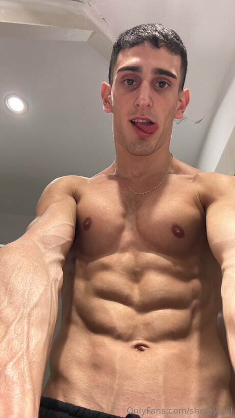 Shelbyevil model exclusive images