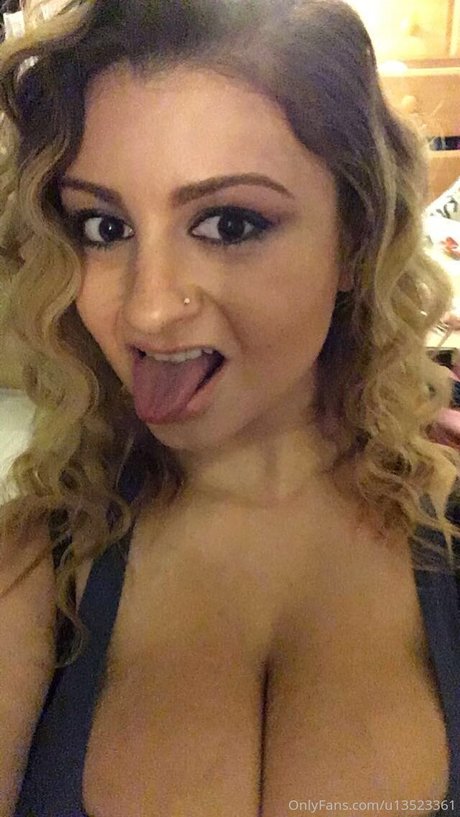 close up onlyfans beautiful galleries