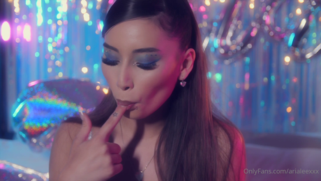 Aria Lee xxx star img