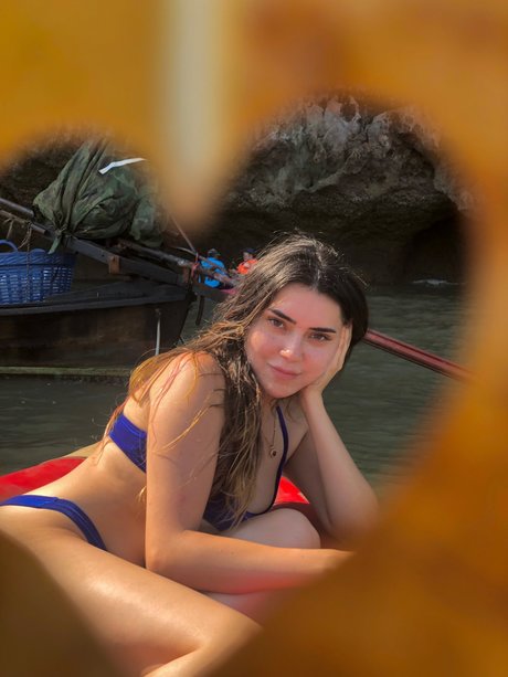 Coughs model porn pictures