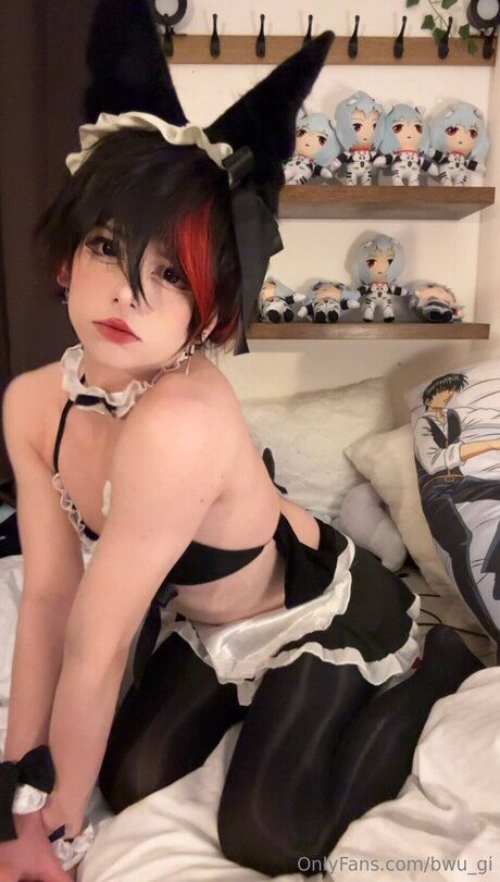 Bwu Gi sex star gallery