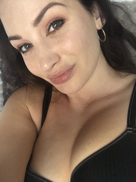 Miss Kl_ star adult images