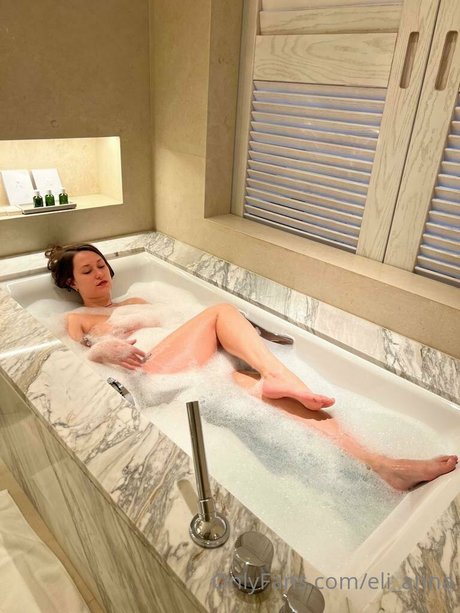 cute blowjob onlyfans xxx img