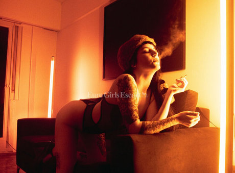 Zzofih free actress pics