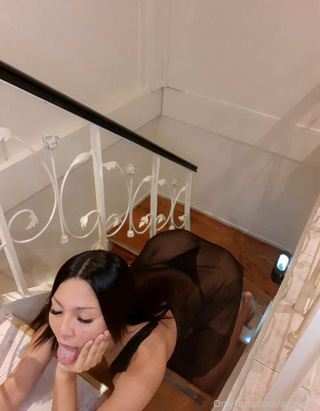 Agustina Cubas star perfect img