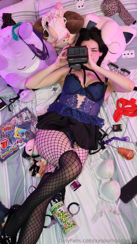 petite skinny onlyfans top img