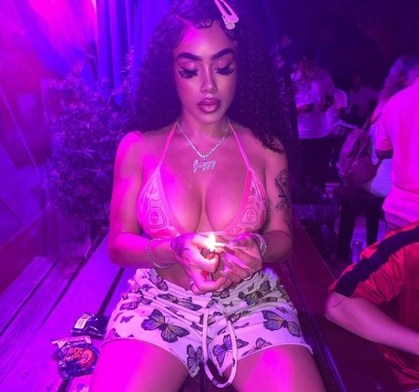 Jasmin Cadavid model pretty photo