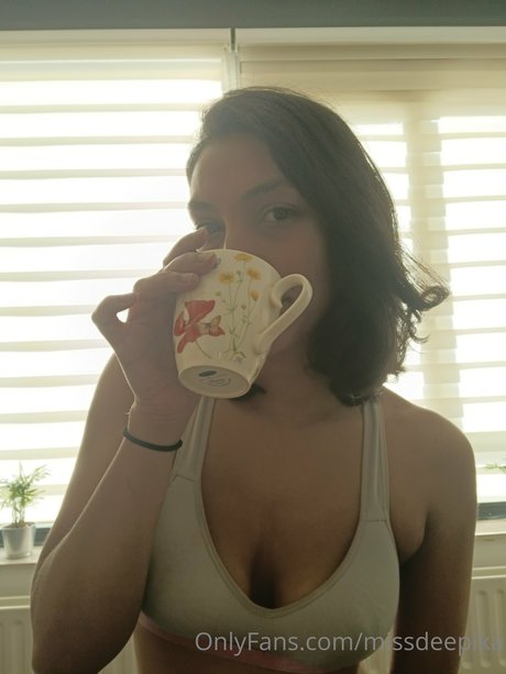 Missdeepika_ perfect star image