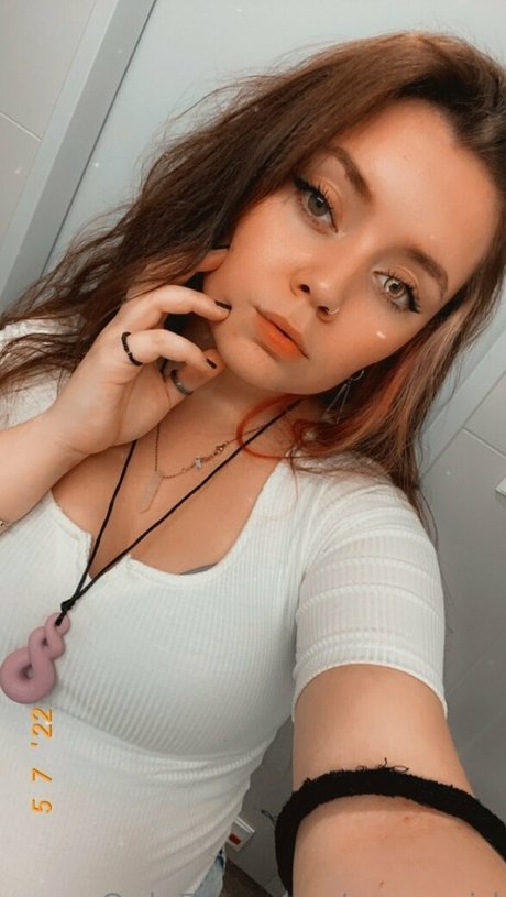 anime babe onlyfans erotic image