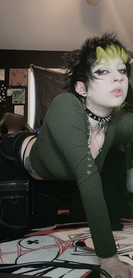 Gremlinbxtch Profile