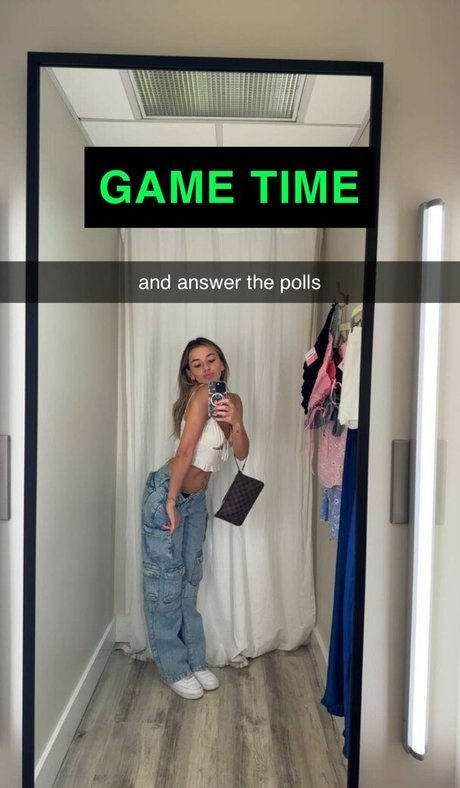 college girl onlyfans hot nude pictures