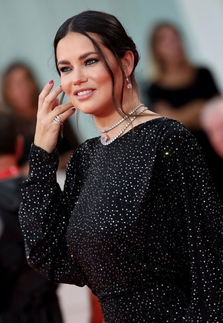 big tits lesbians onlyfans hot porn pic