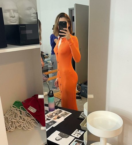 female fitness onlyfans hot nude pic