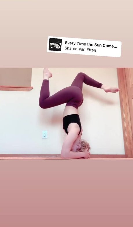 big tits brunette onlyfans best gallery