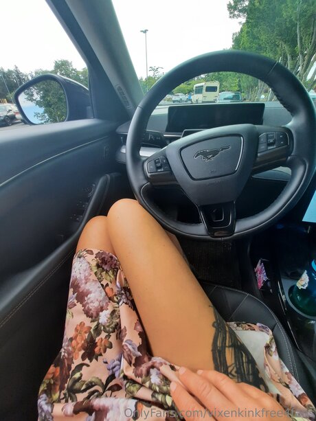 Vixenkinkfree4fans model beautiful picture