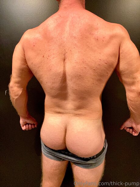 Thick Pump exclusive star images