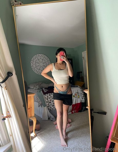 andiipoops model adult archive