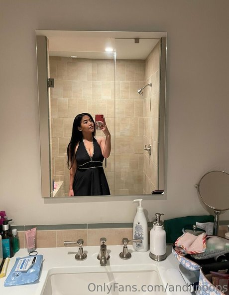 andiipoops free pornstar photo