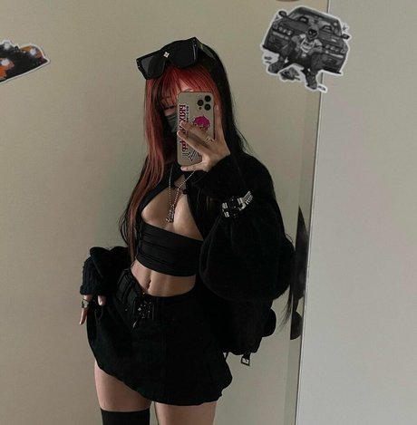 amuwestwood nudes star galleries