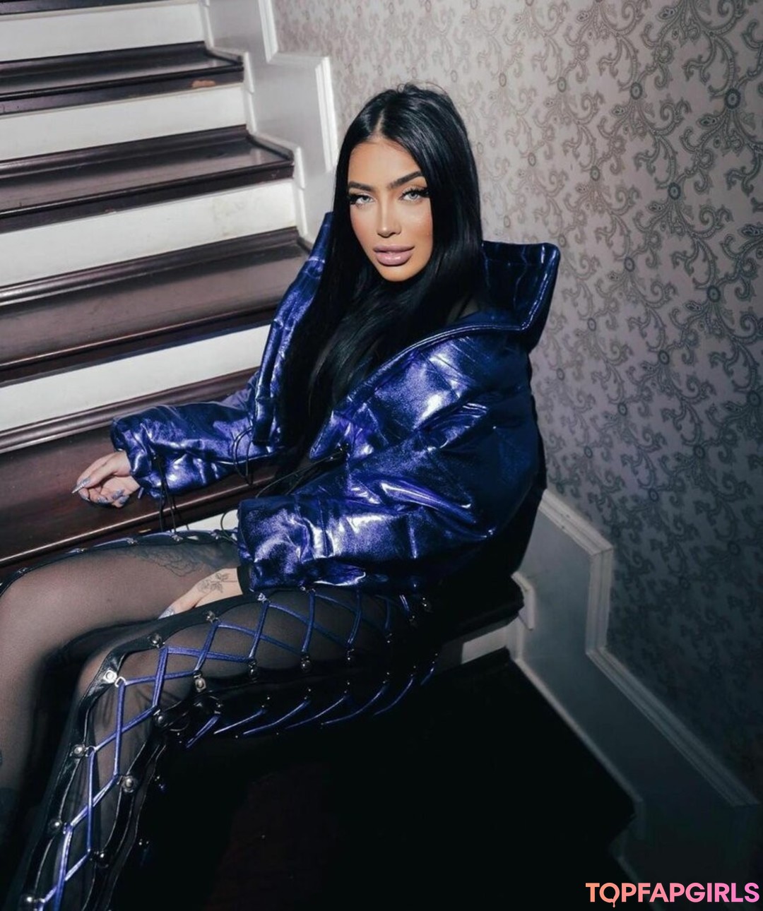 MC Mirella star adult photo