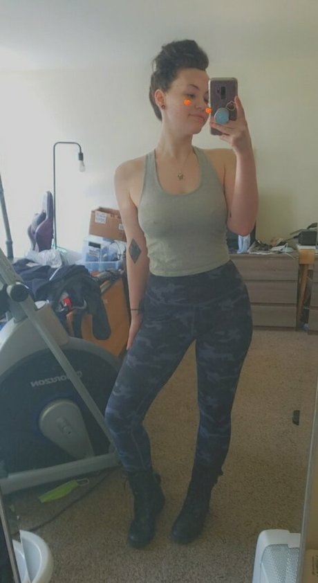 ConcealedBones pornstar xxx gallery