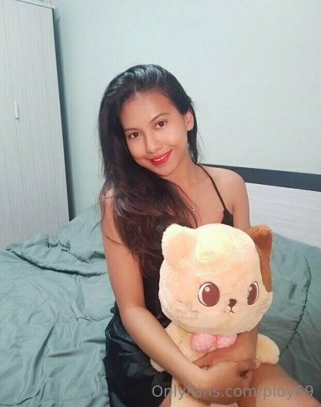 ploy69 erotic pornstar images