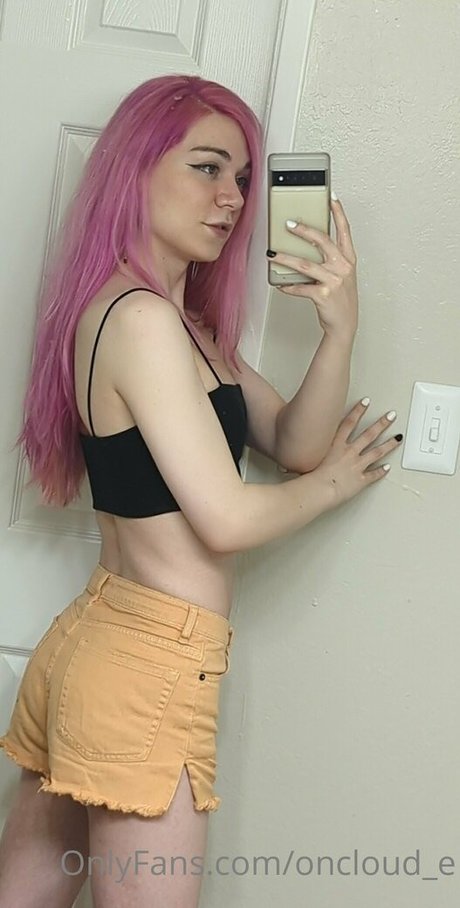 oncloud e erotic actress galleries