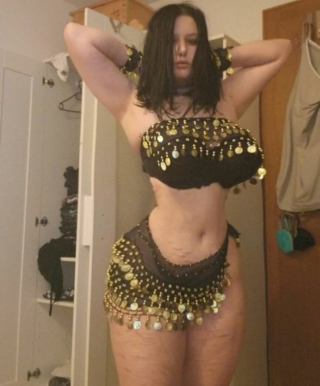 thethreeheadedsnake pretty model photos