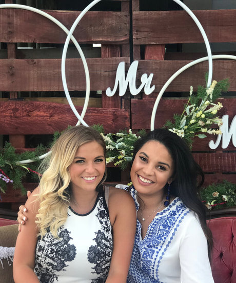 McKenna DeMoe model art gallery