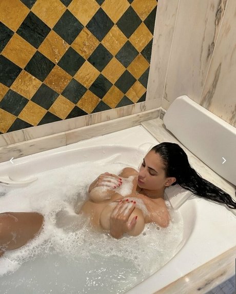 chubby nerd onlyfans beautiful img