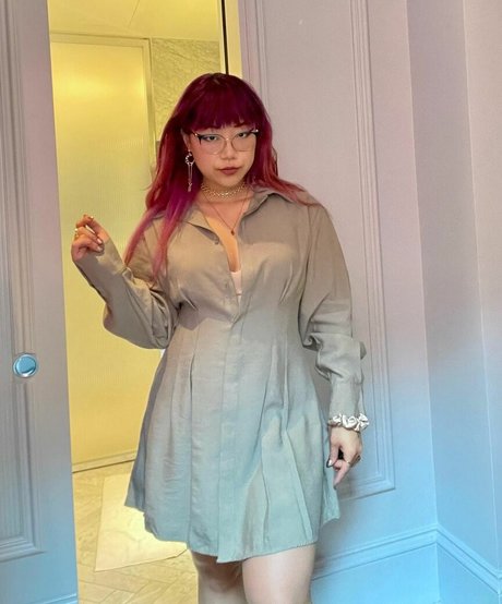 Stella Chung pretty pornstar photos