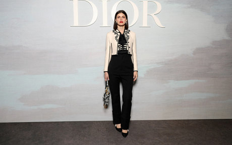 shemale gangbang onlyfans beautiful naked gallery