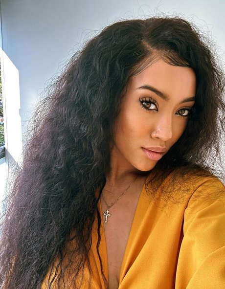 Ashleigh Ogle pornstar exclusive pictures