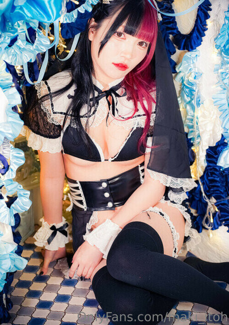 milf strip onlyfans adult images