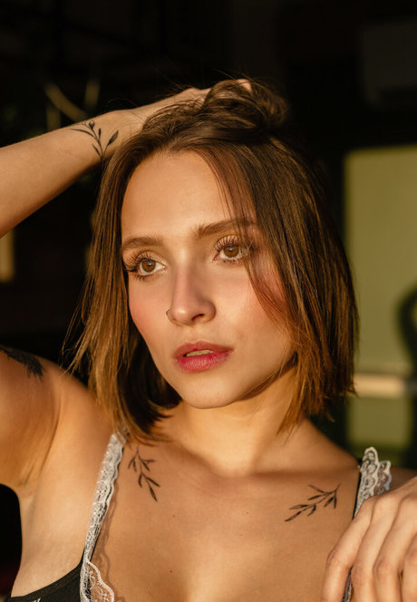 Clara Rosania beautiful pornstar img